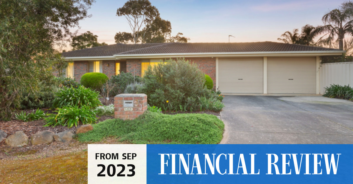 South Australia house prices Editing the photos for this cluttered